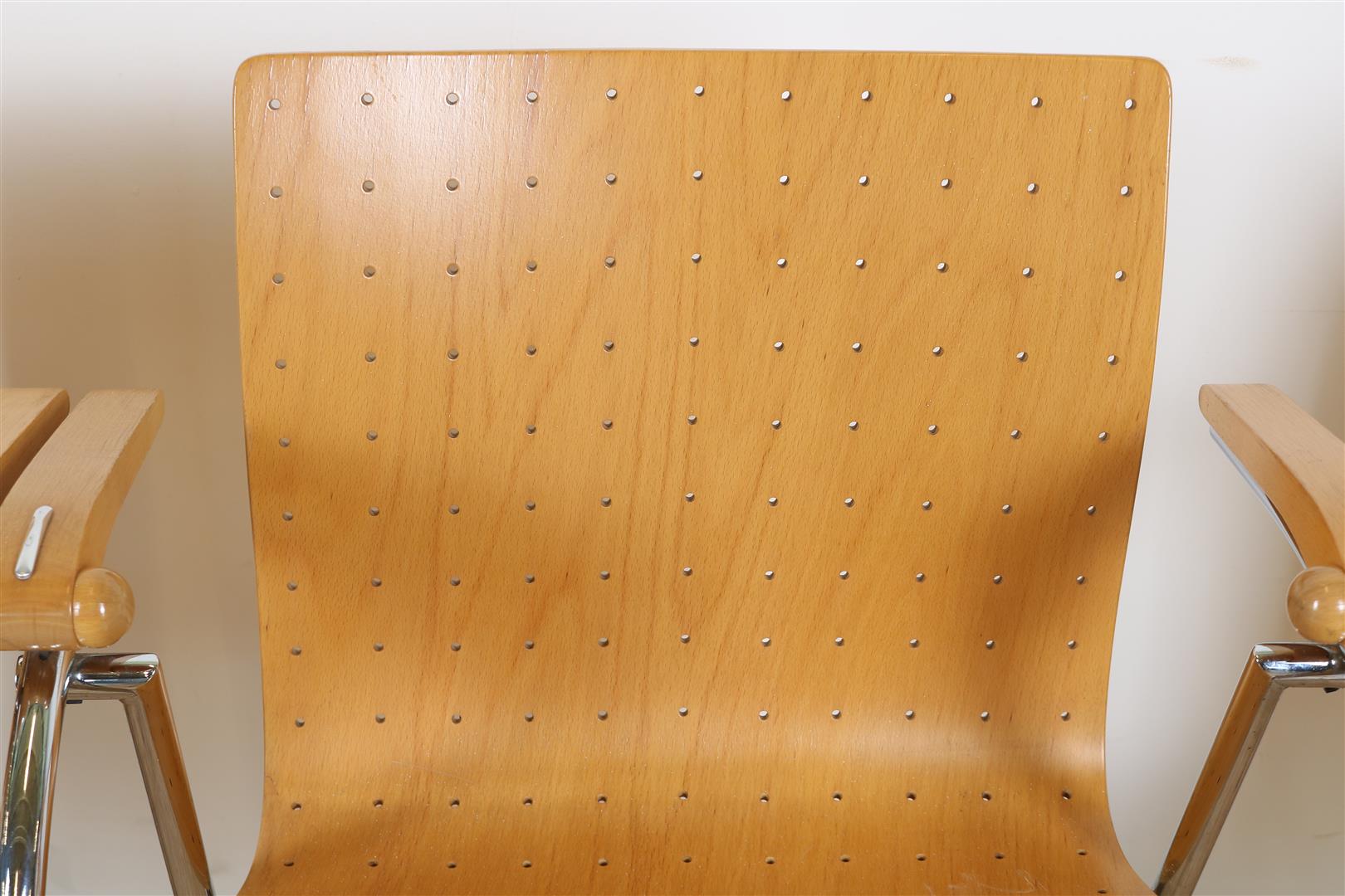 Series of 4 beech wood armchairs on chromed base, design Wulf Sneider for Thonet, model S570, 1990s - Image 2 of 5