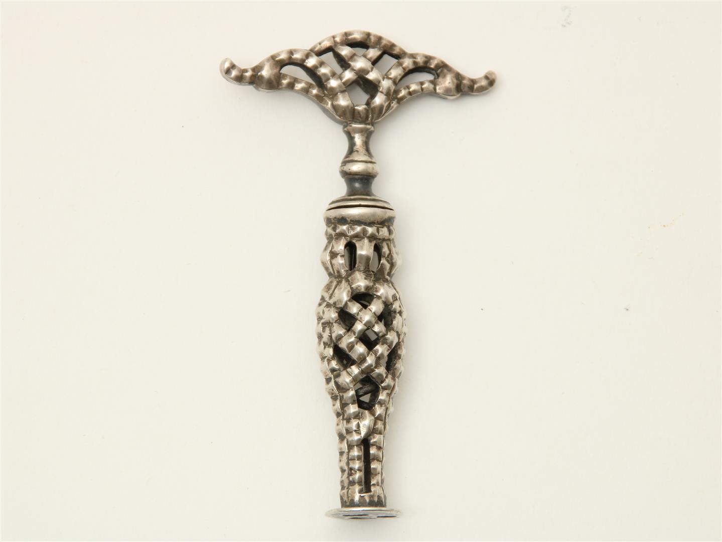 Silver corkscrew, master mark: "HB", Hugo Brouwer (1745-1773), Rotterdam, circa 1764, height