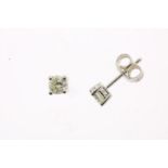 White gold solitaire ear studs set with brilliant cut diamond, 0.46 ct., K/L, P1, gross