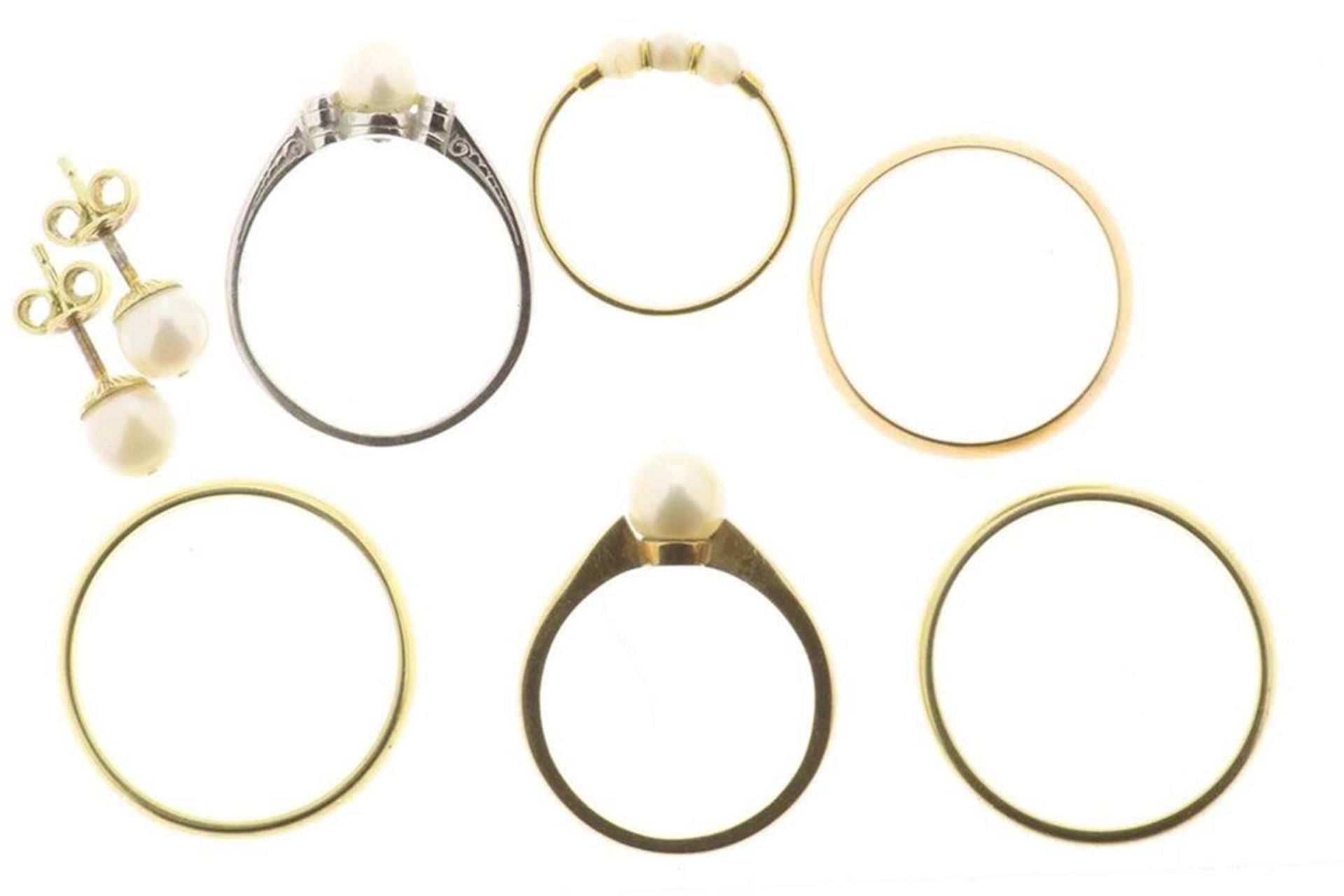 Collection of gold, engagement rings and earrings 