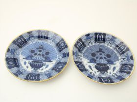 Lot of 2 earthenware faience dishes