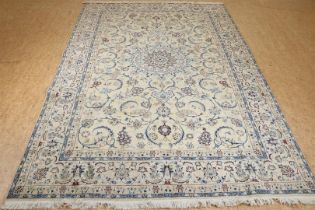 Carpet, Nain with silk