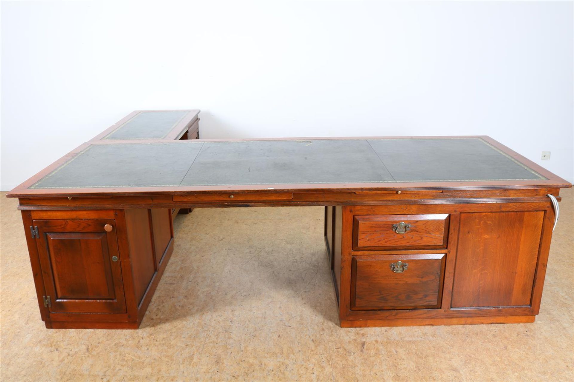 oak desk - Bild 4 aus 7