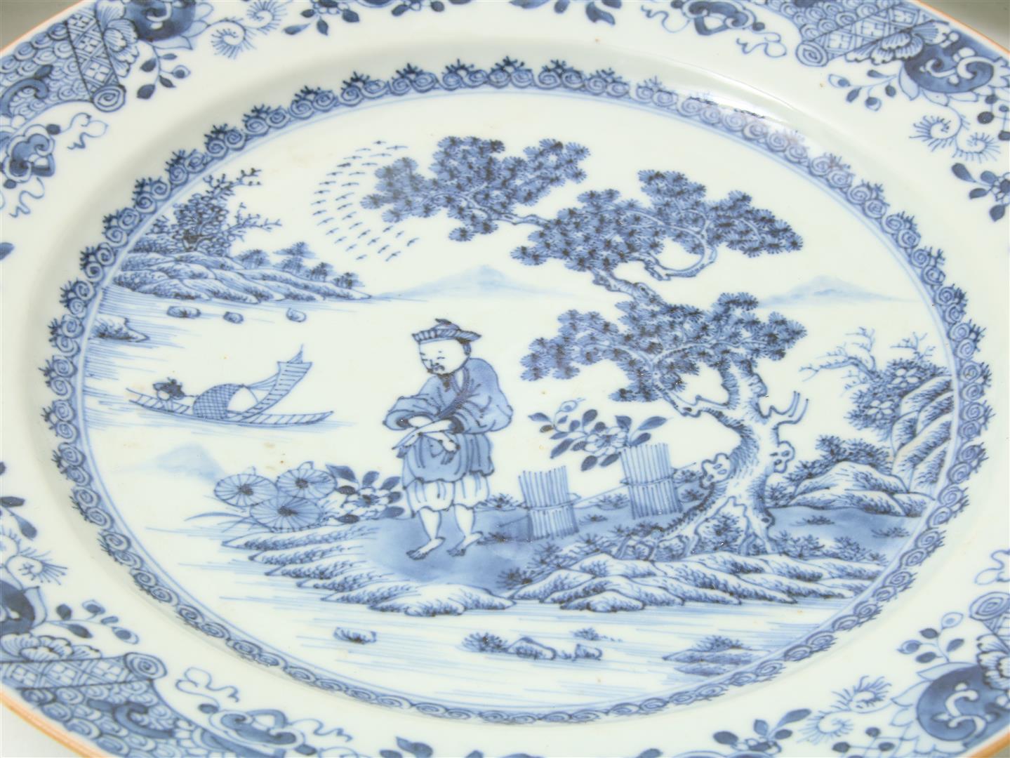 A set of 3 porcelain dishes decorated with a figure next to river, China 18th century, Qianlong, - Image 5 of 6