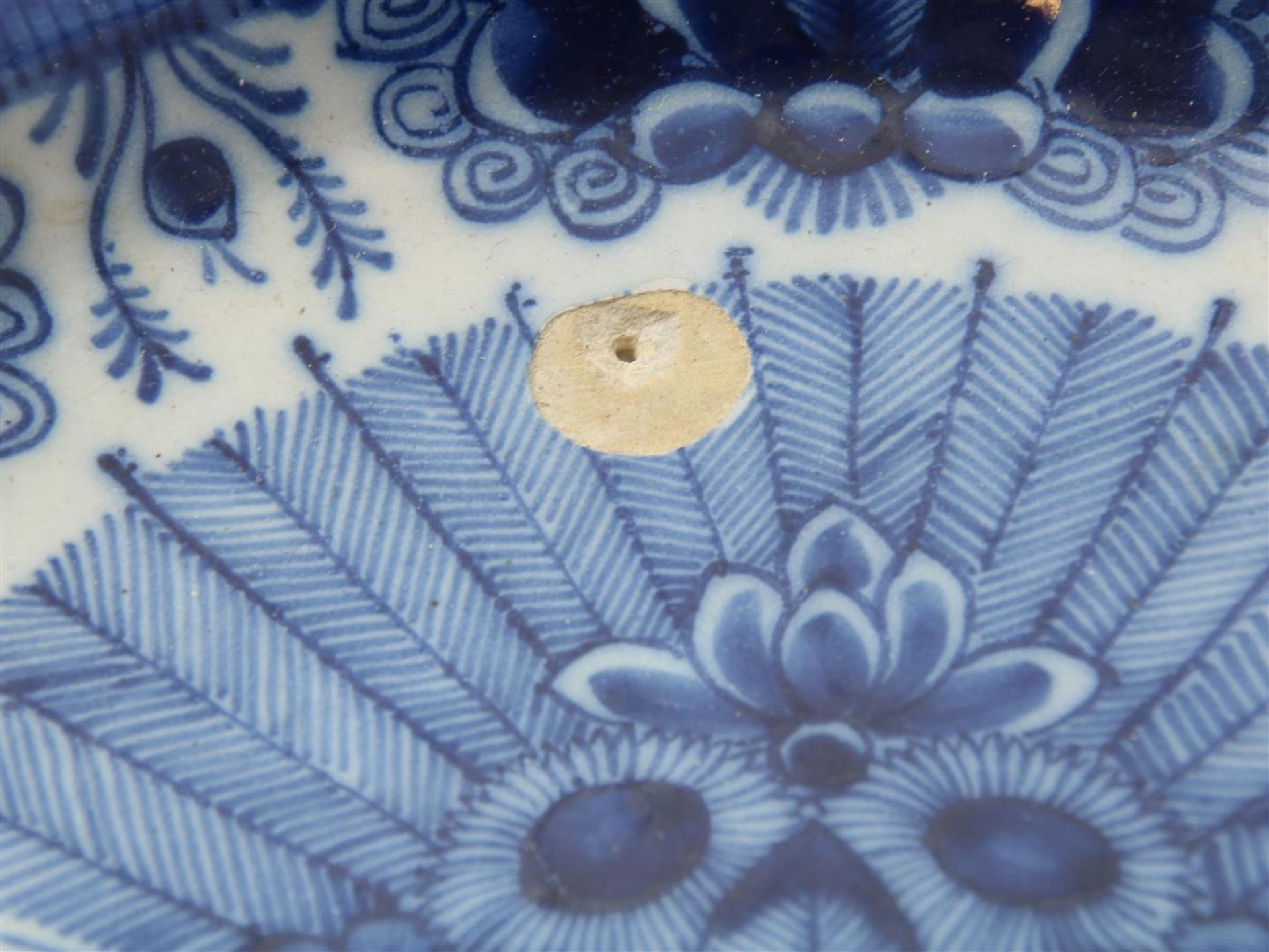 Set of earthenware Delft plates with peacock  - Bild 2 aus 5