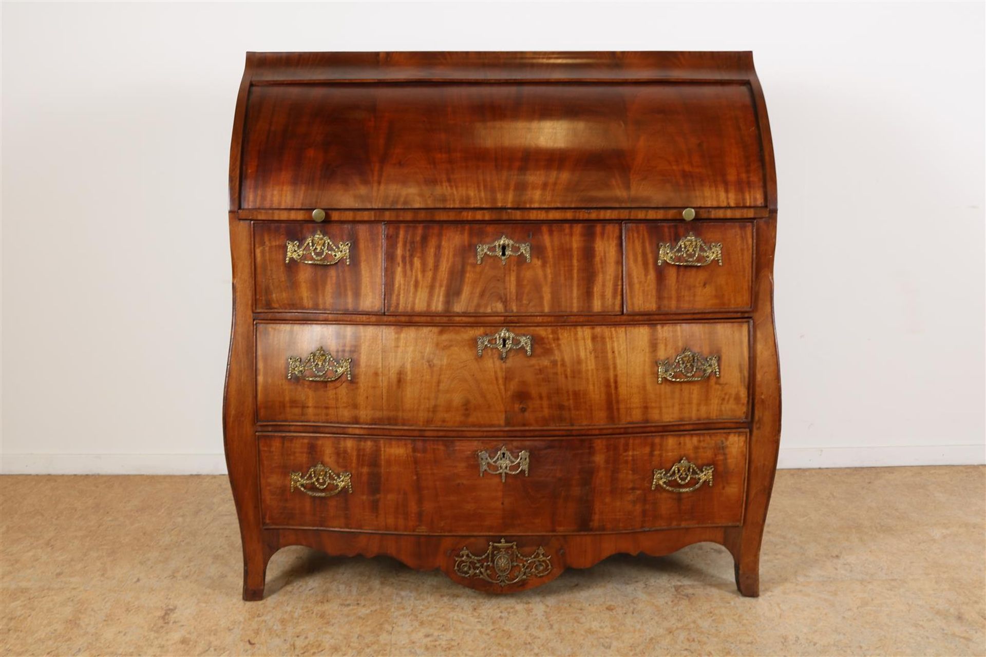 Mahogany Louis XVI, curved cylinder desk, with extendable writing surface, interior with 6 drawers