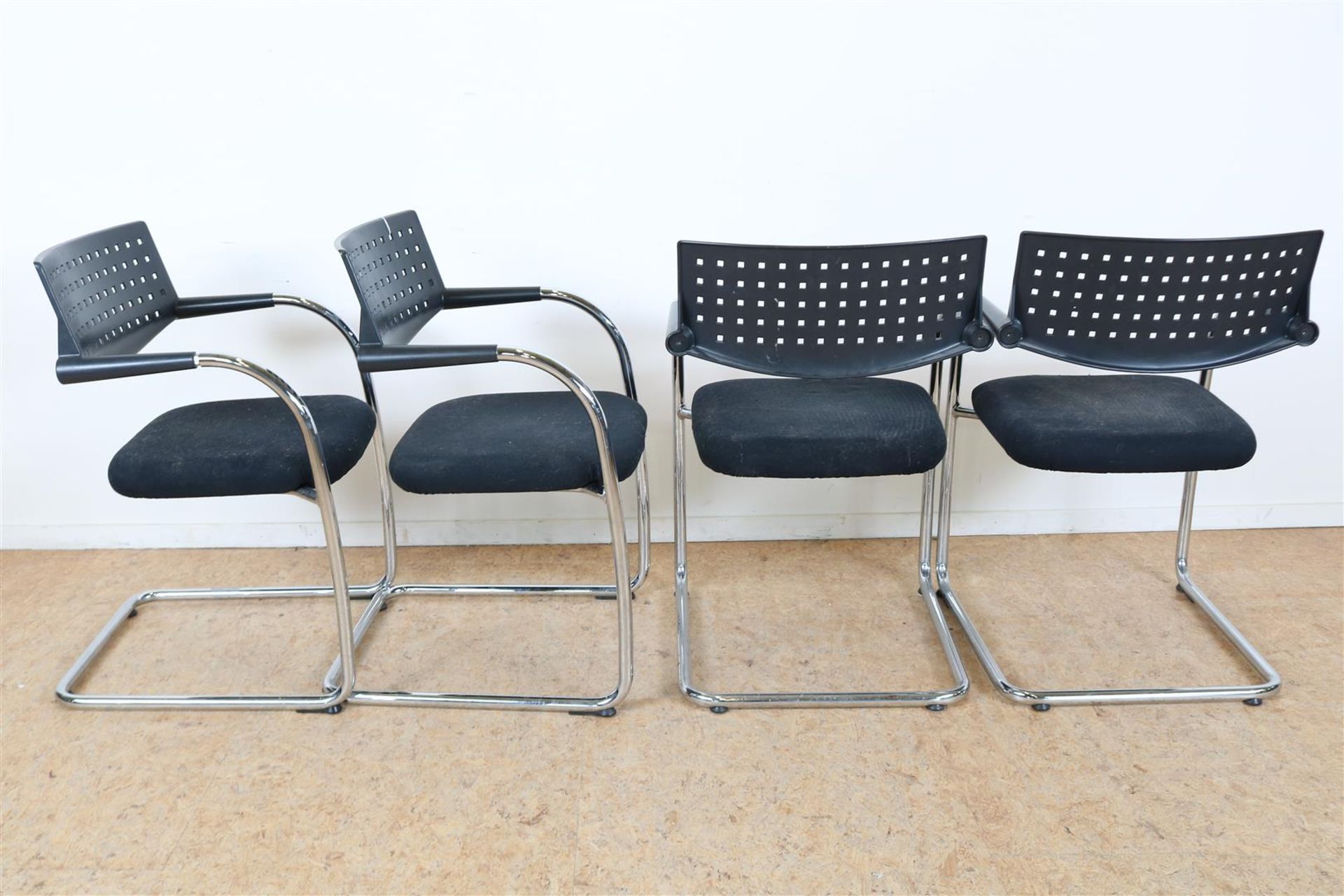 set of 4 Vis-a-Vis chairs - Bild 3 aus 5