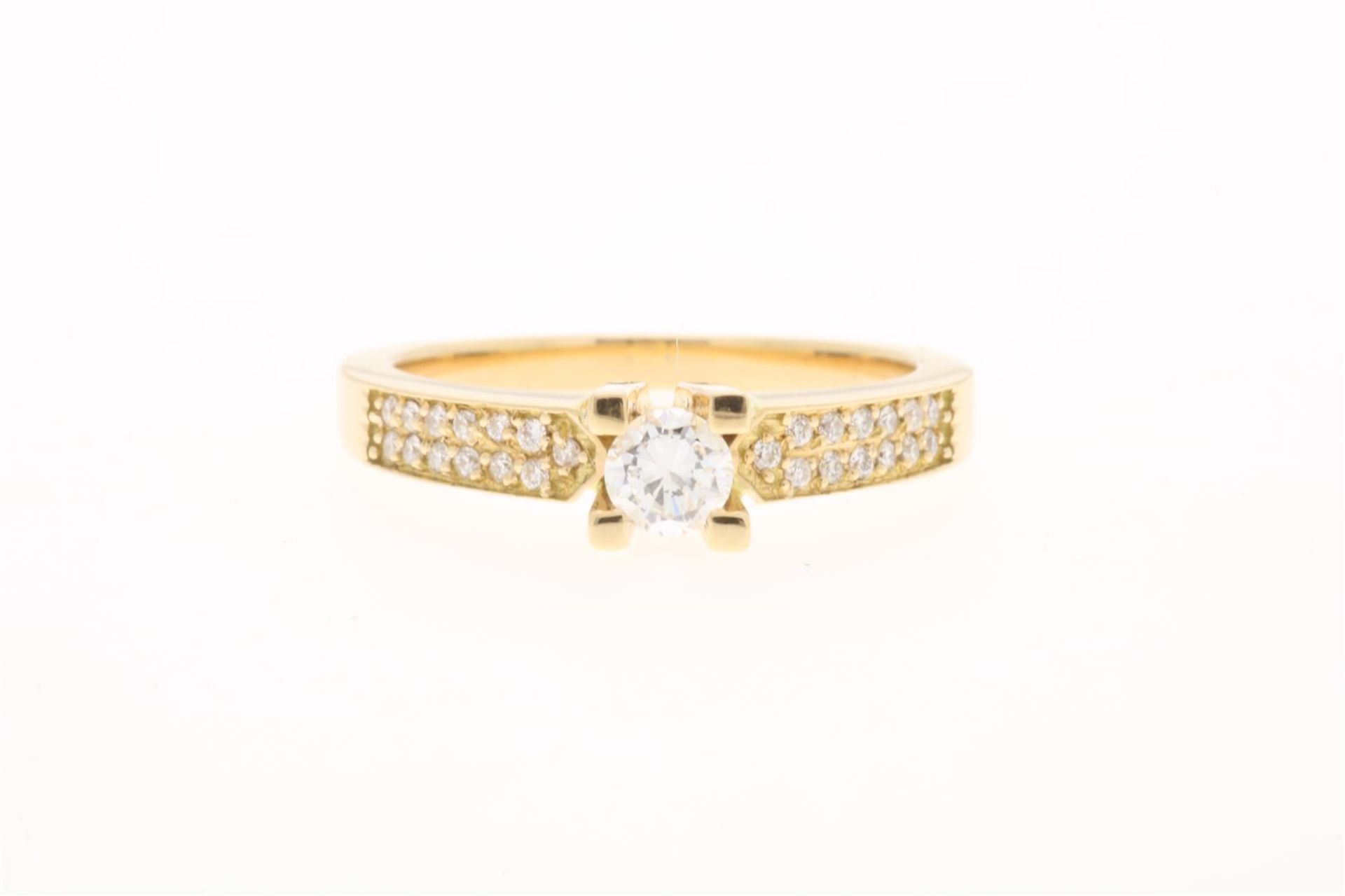 Rose gold ring set with diamonds; central brilliant cut approx. 0.27 ct., W/H, VS/SI; on the shin