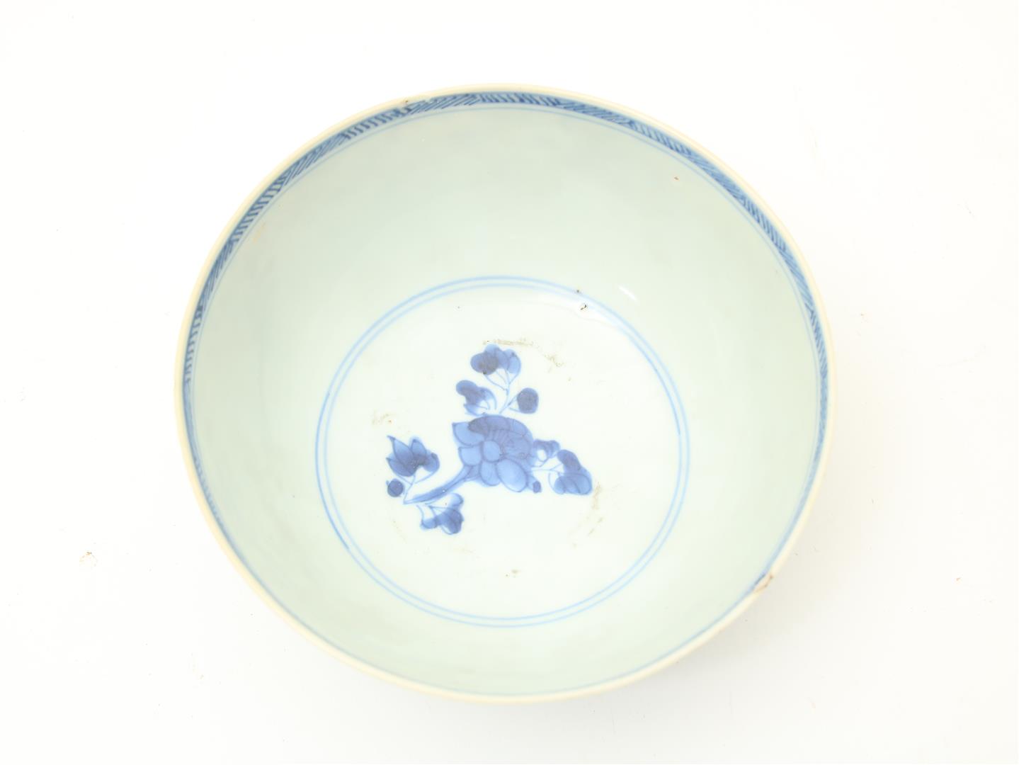 Set porcelain plates, decorated in blue with flowering shrubs, China 18th centur - Bild 6 aus 8