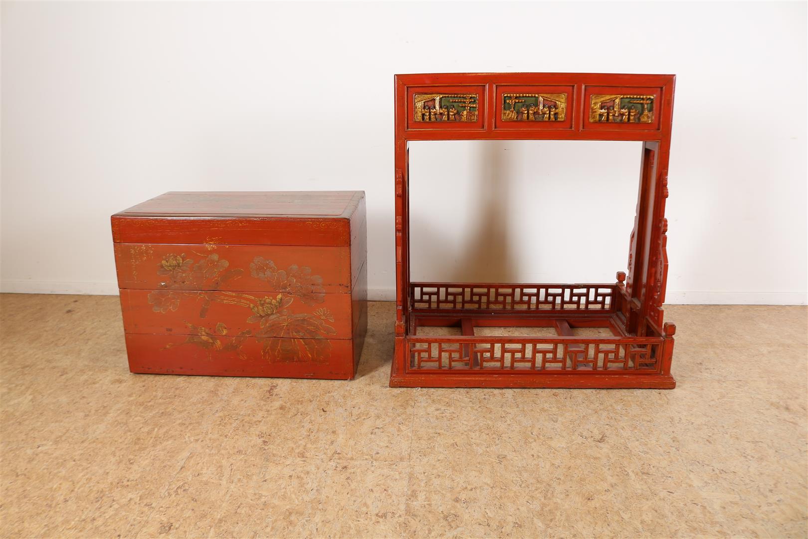 Red lacquer elm wood dowry stacking box with 3 stacking bins and a removable lid with painted - Image 4 of 9