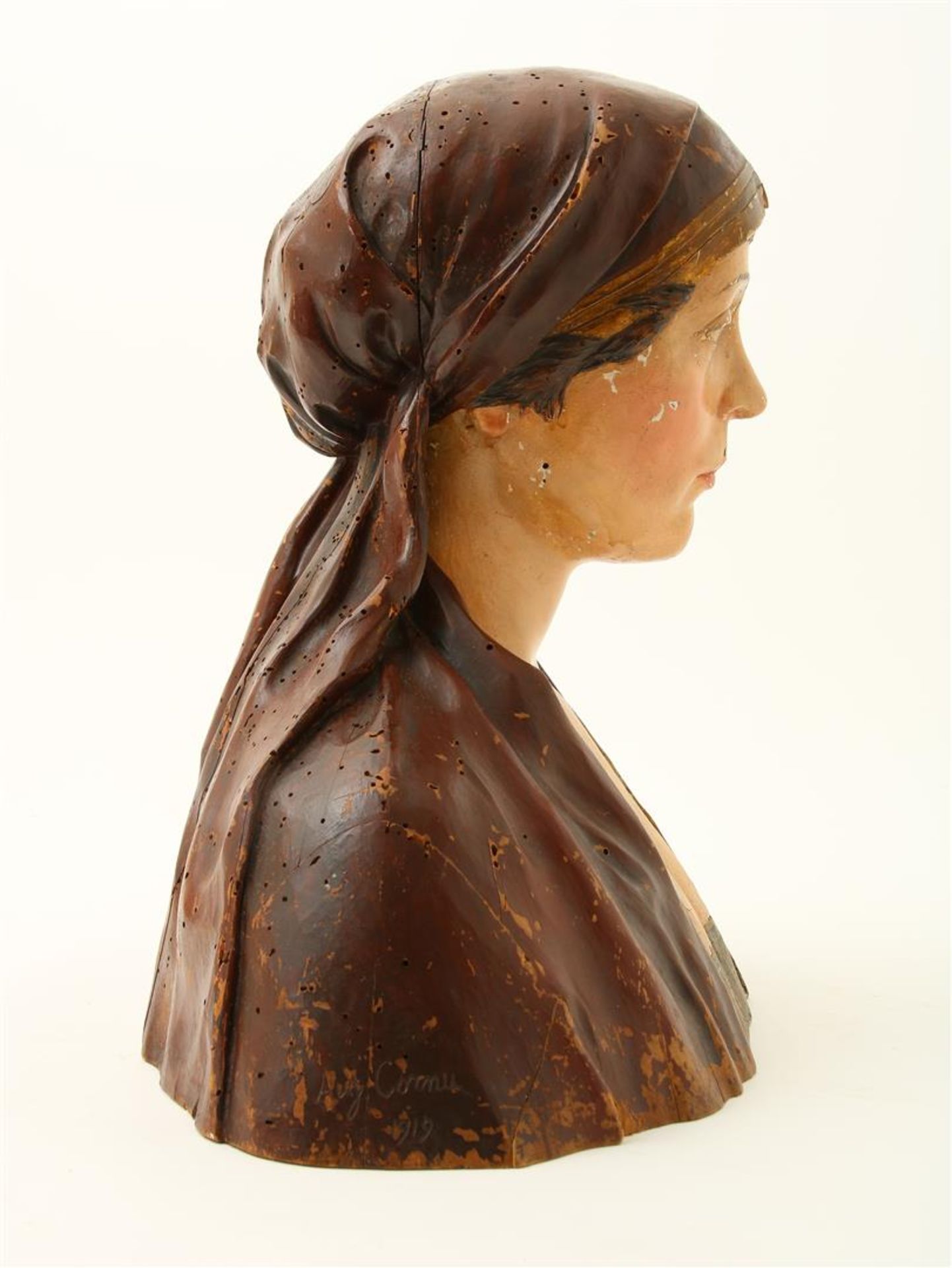 bust of a lady with headscarf - Bild 4 aus 7