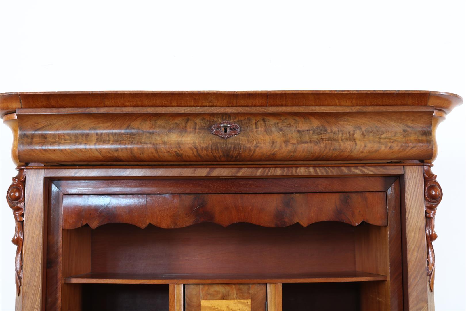 Mahogany Biedermeier secretaire abattant with plinth drawer and 2 panel doors, writing flap behind - Image 4 of 7