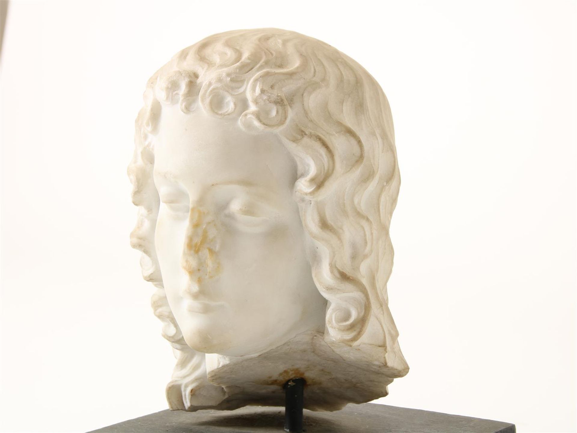 Marble bust of goddess, mounted on wooden base, height 25 cm. - Image 3 of 3