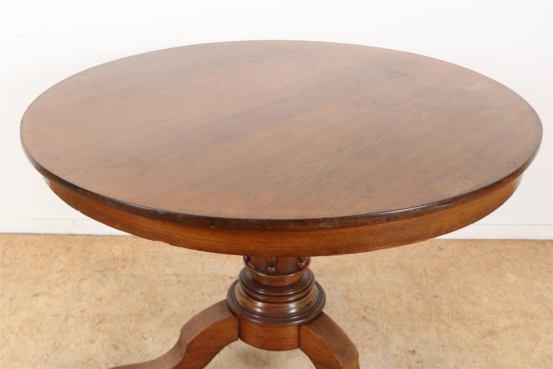 Mahogany Biedermeier round table - Bild 2 aus 3