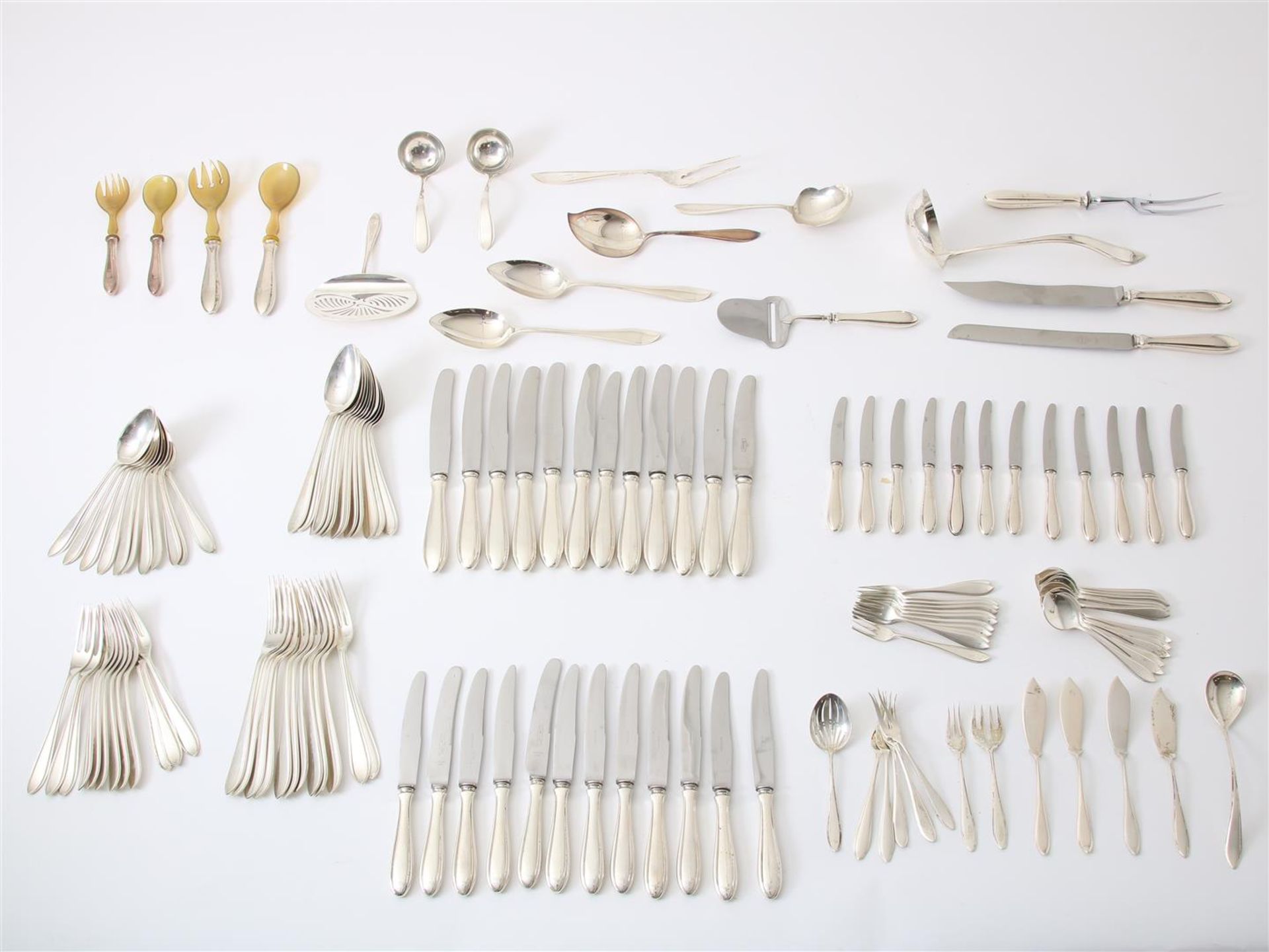 Extensive 12 person silver (cassette) cutlery, including 12 large-12 small knives (matching 800/