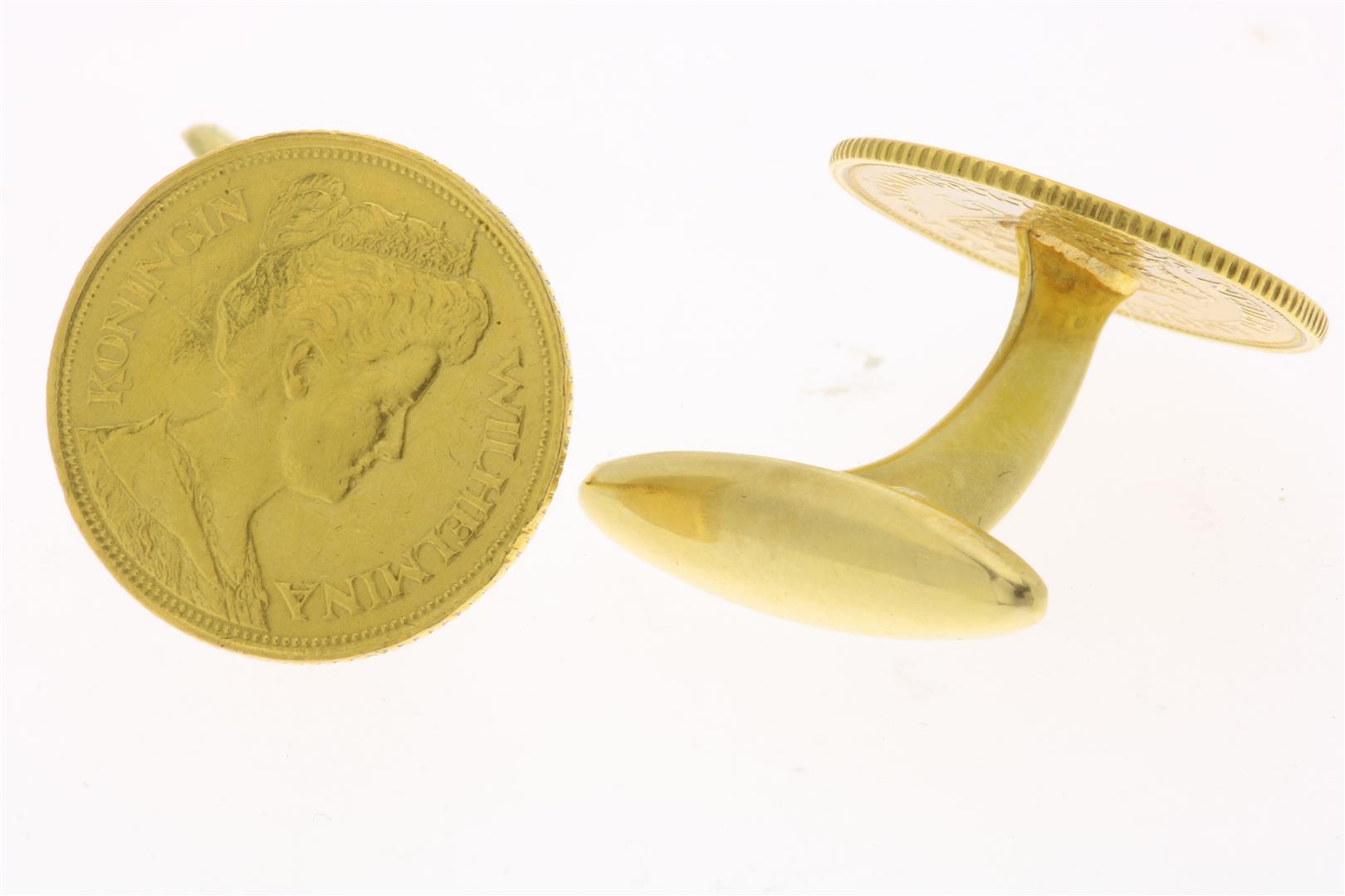 Set of yellow gold cufflinks of 5 guilder coin, Queen Wilhelmina, 1912, grade 585/000, gross weight