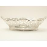 Silver bread basket with pearl edge