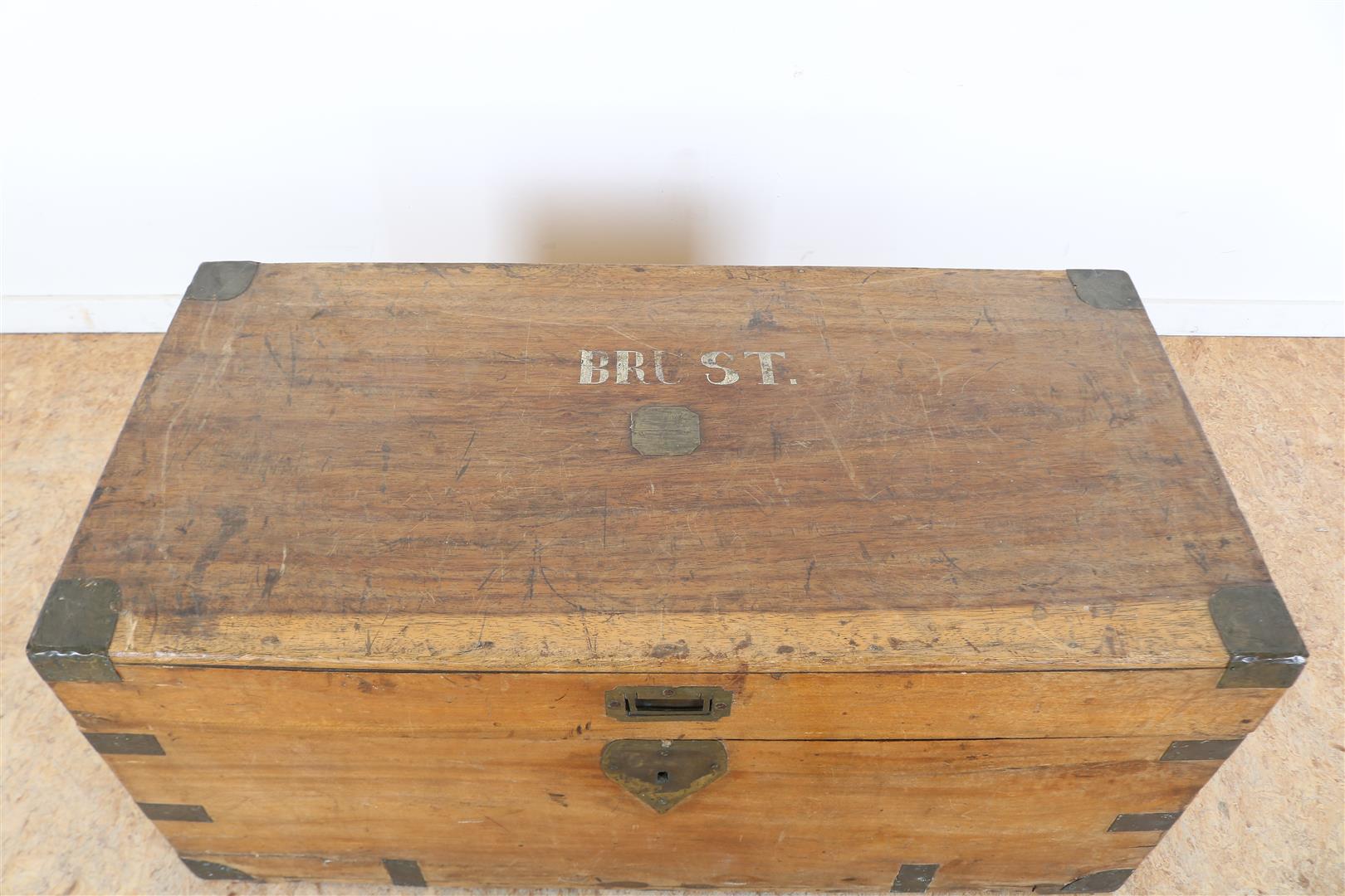 Teak camphor Colonial travel chest with copper lock plates and ornaments, 49 x 84 x 42 cm. - Image 2 of 4