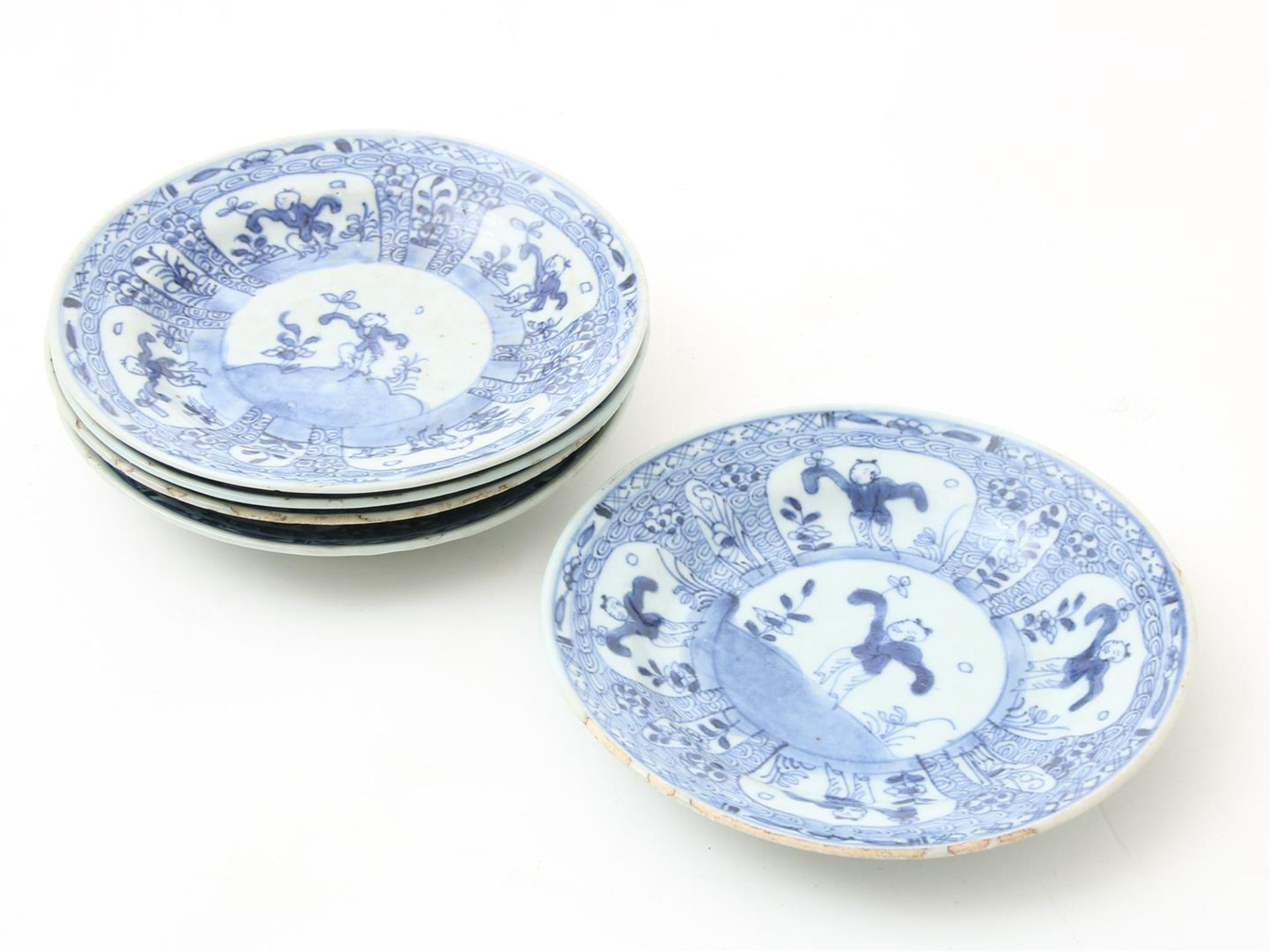 Series of 5 porcelain plates, China 19th century