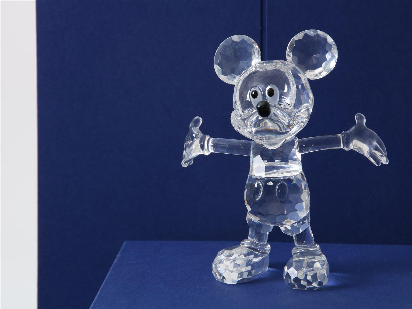 Series of 6 Swarovski crystal sculptures, Disney Showcase Collection, Donald Duck, Daisy Duck, - Image 9 of 11