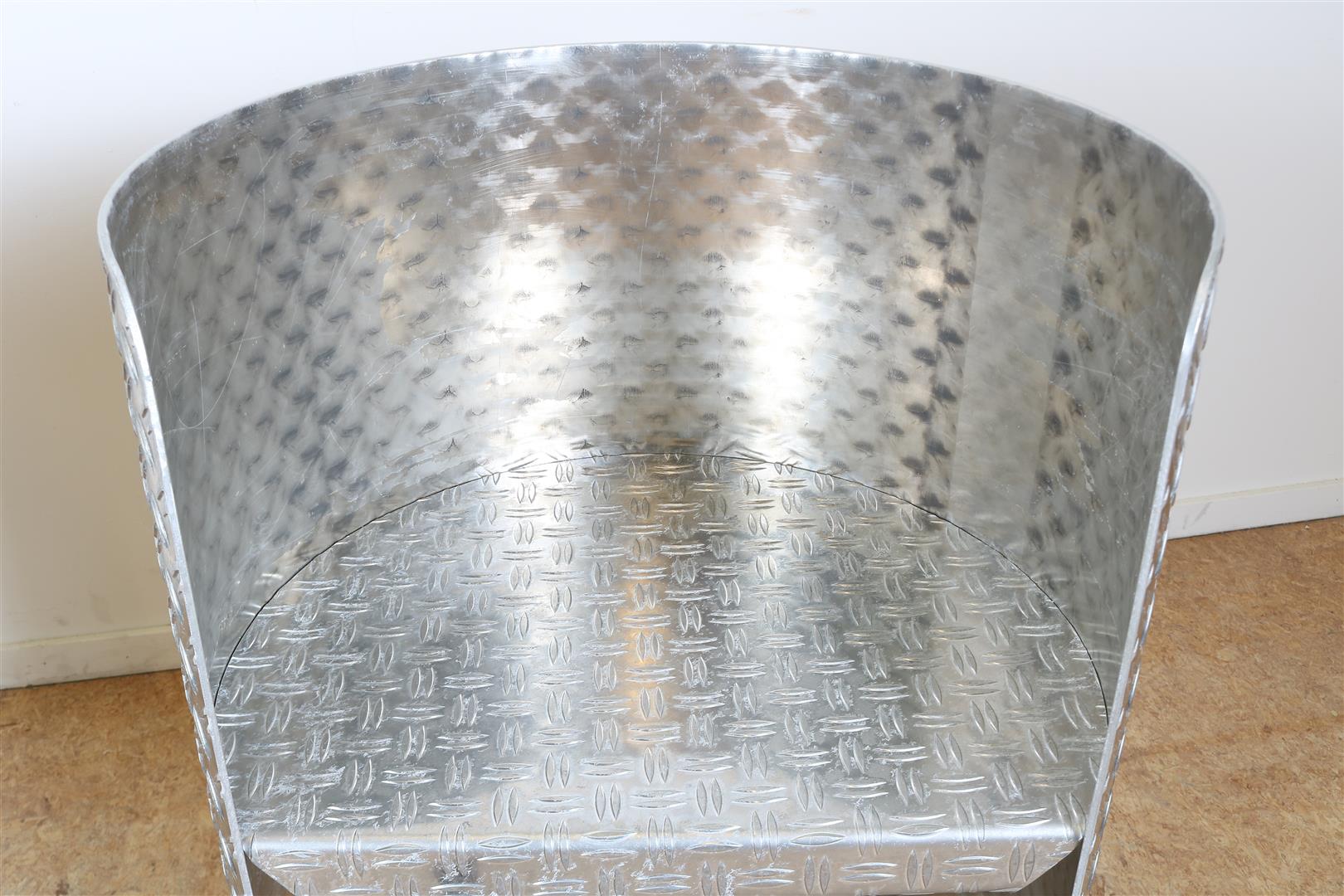Set of cylindrical aluminum diamond plate design bucket seats with fabric fruit cushions. - Image 2 of 4