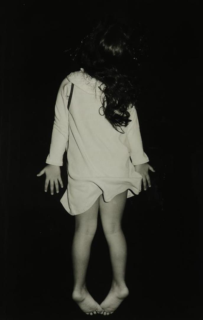 Diana Scherer (1971-) "Madchen (The Girls)", series of five black and white photos, unsigned, on the - Image 5 of 7