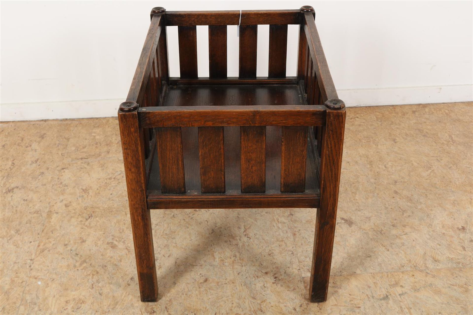 Wooden magazine rack, 1920s - Bild 3 aus 4