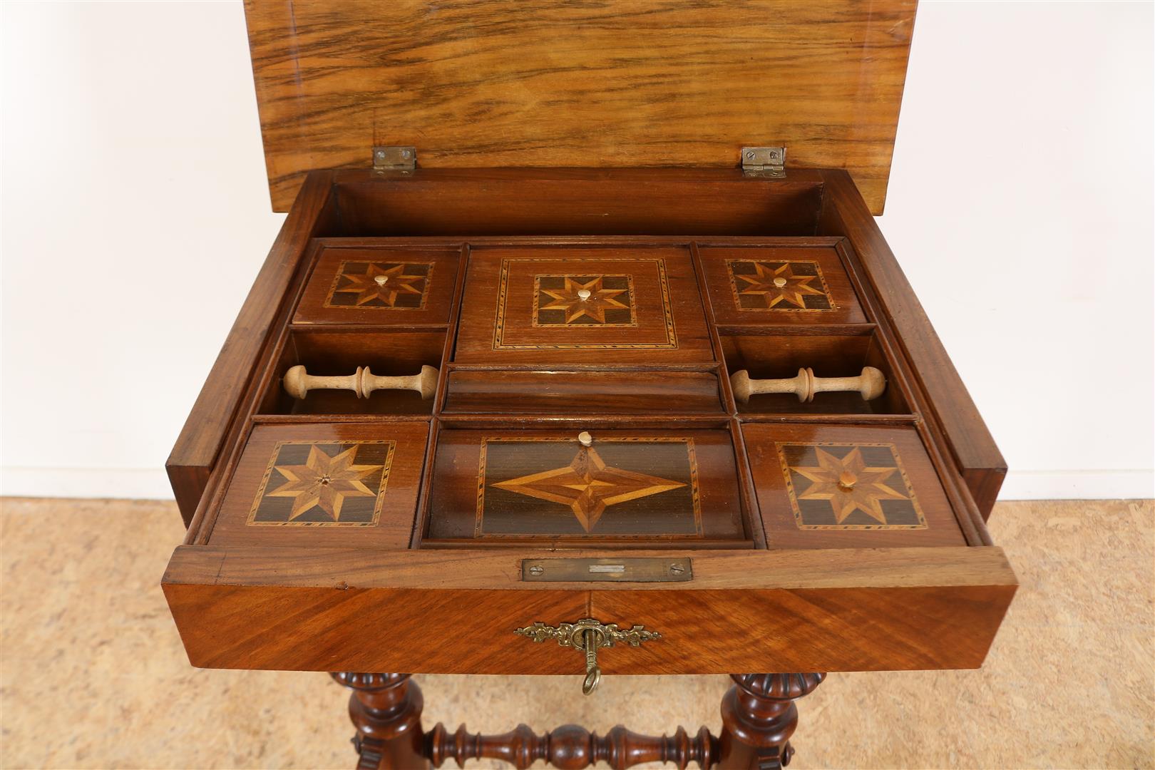 Mahogany sewing table with interior of 6 lids with inlaid star motifs and plinth drawer, on 2 turned - Image 2 of 5