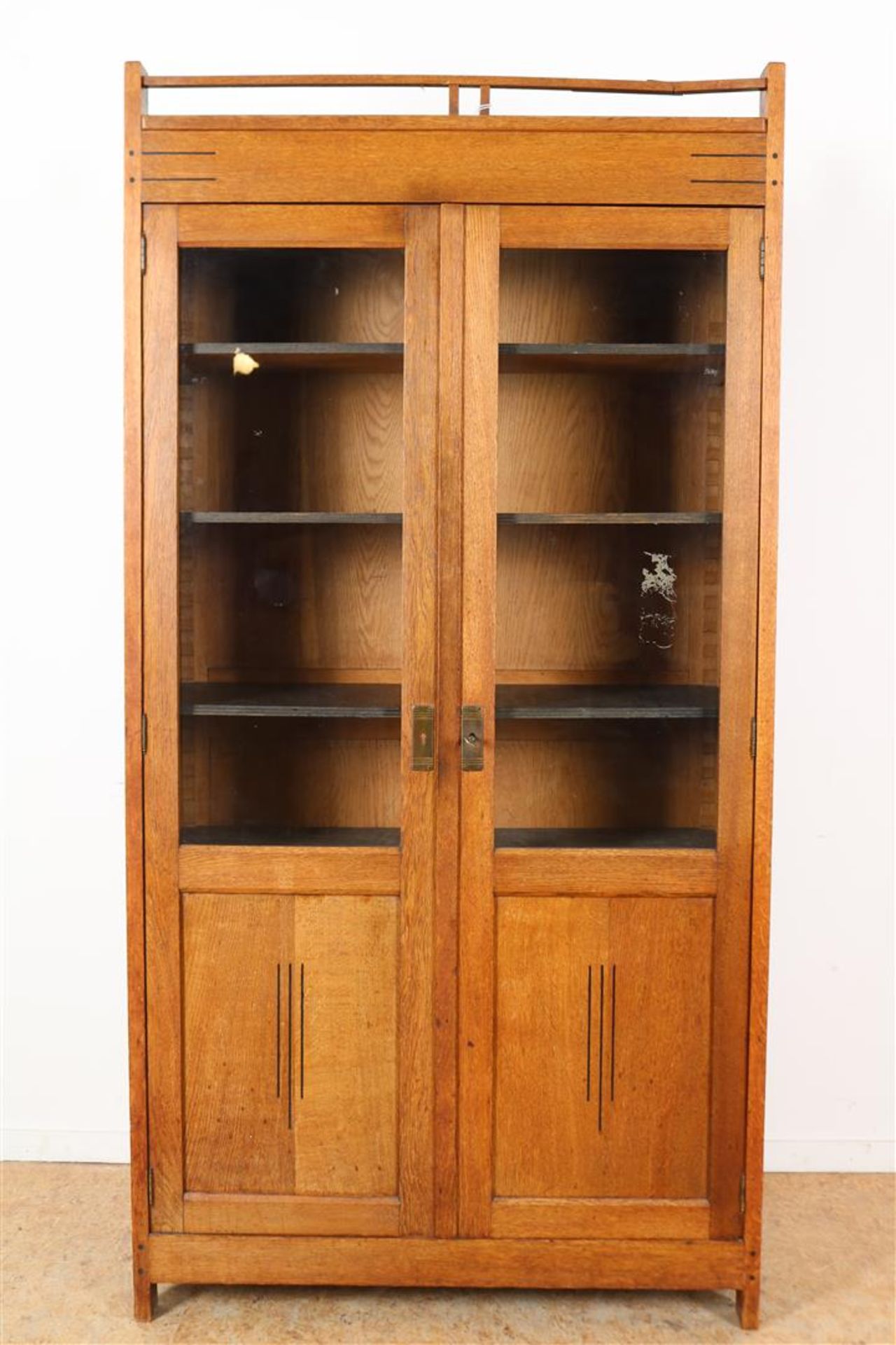 Oak Art Deco bookcase 