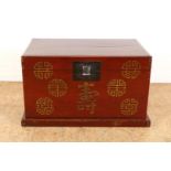 Red lacquer elm wood portable wedding box with gold lacquer decoration of characters and Long Life