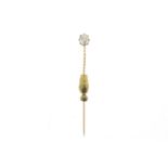 Gold tie pin set with diamonds, old cut, grade 585/000, gross weight 2.3 grams, length 6 cm.