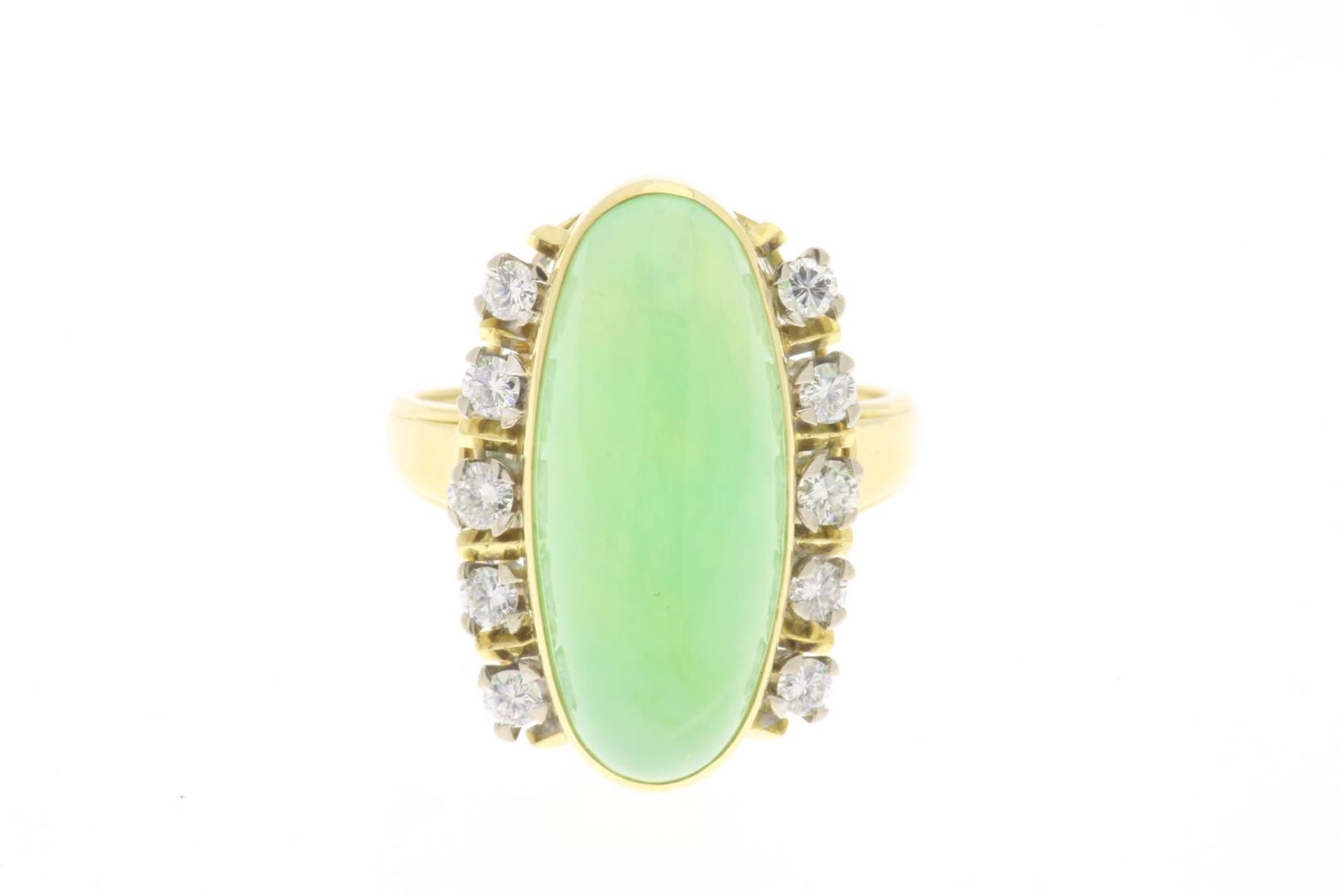 Bicolor ring with chrysoprase