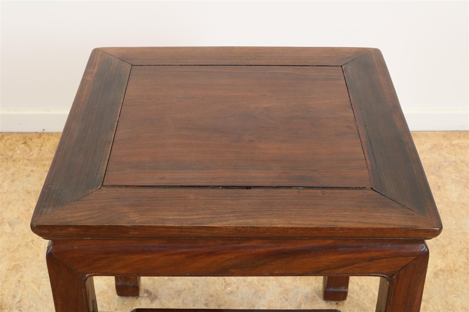 Rosewood Hongmu plant table on block legs connected by rails, China, late 19th century, 50 x 45 x 45 - Image 2 of 3
