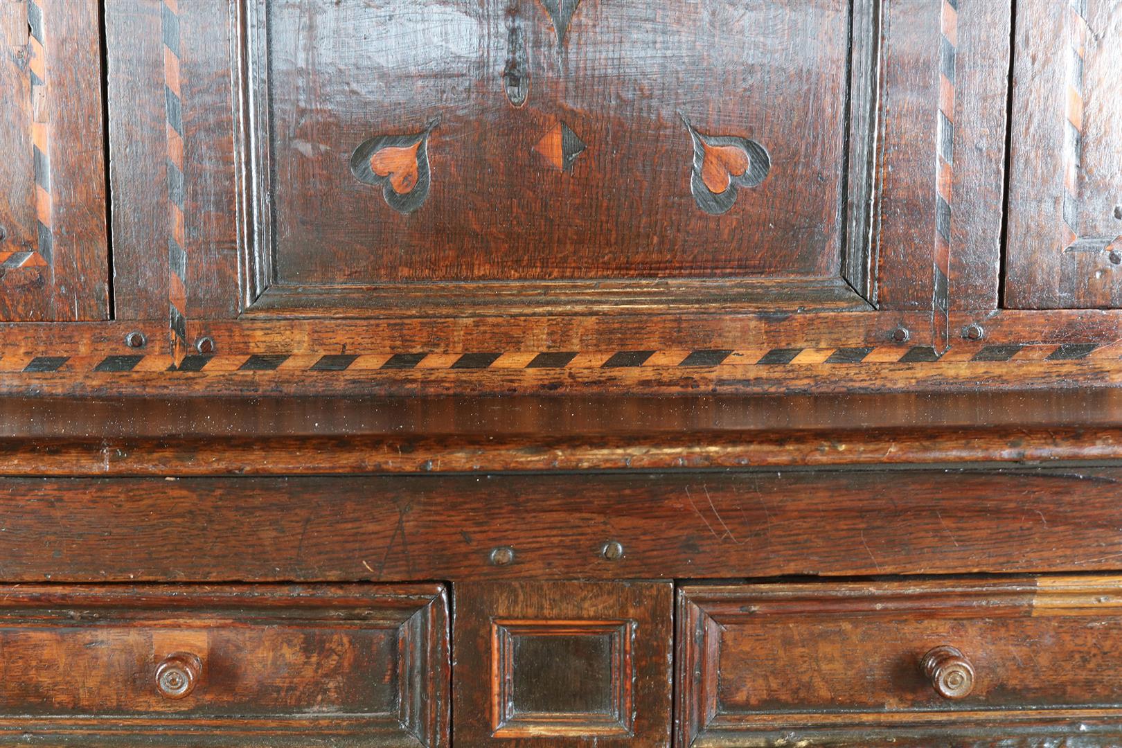 Oak sideboard, upper cabinet with straight hood and 2 panel doors inlaid with fruit wood supported - Image 5 of 9
