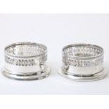 Set openwork silver bottle containers