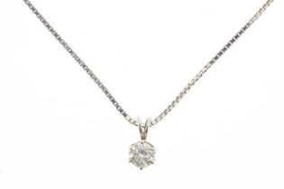 White gold necklace with a pendant