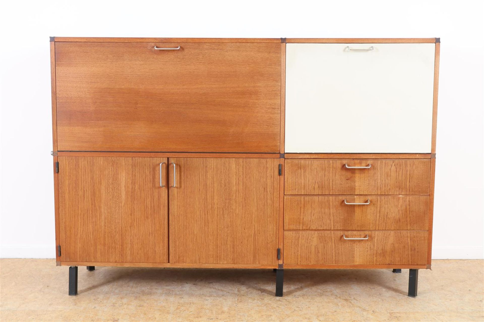 Teak vintage modular wall cupboard with 4 panel doors and 3 drawers, Cees Braakman for Pastoe,