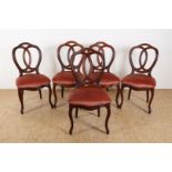 Set of 5 oak pretzel chairs with pink velvet, early 20th century.