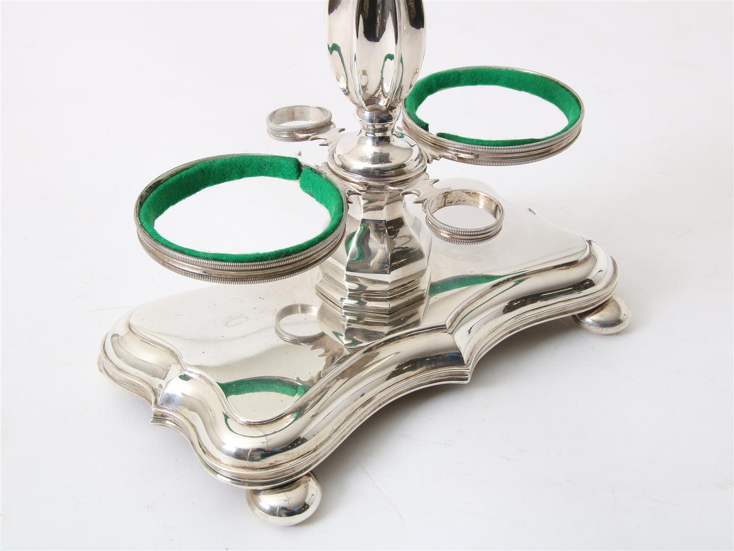 Silver oil and vinegar set with 2 decanters - Image 4 of 6