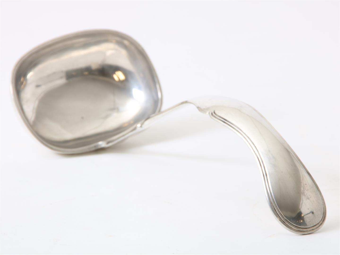 Silver soup spoon - Image 2 of 4
