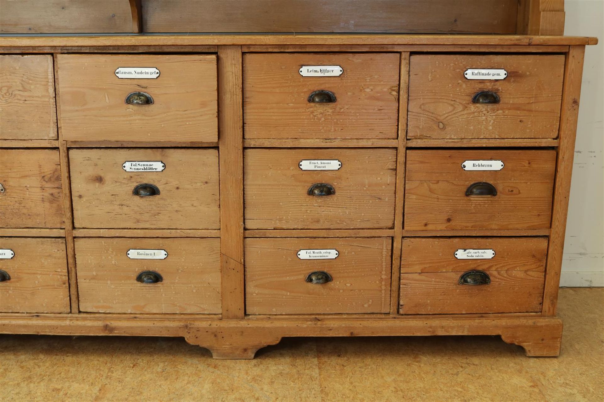 Pine pharmacist's cabinet, upstand with 7 partly glass doors, base cabinet with 18 spice drawers - Image 4 of 9