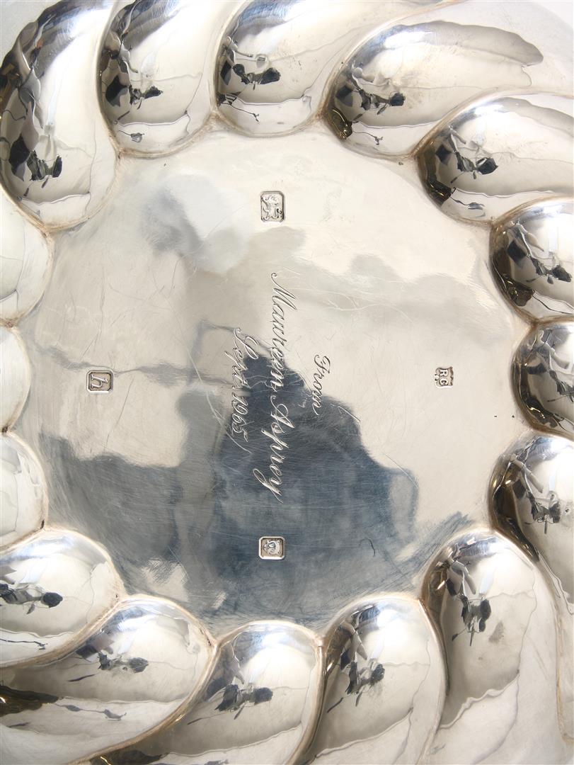 Silver lobed fruit bowl, England, London last 1963, with text on the back 'From Maureen Asprey Sept. - Image 3 of 3