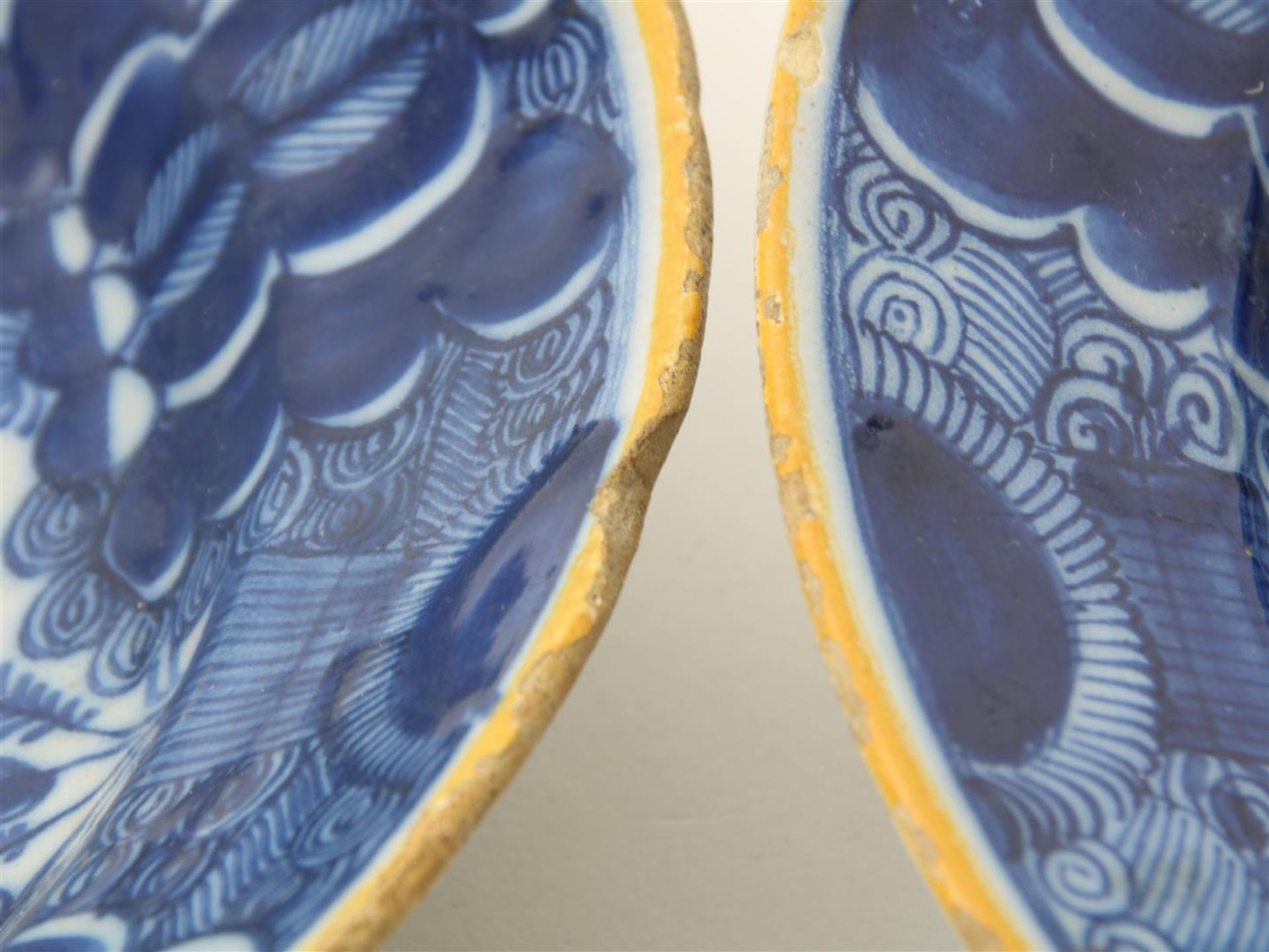 Set of earthenware Delft plates with peacock  - Bild 3 aus 5
