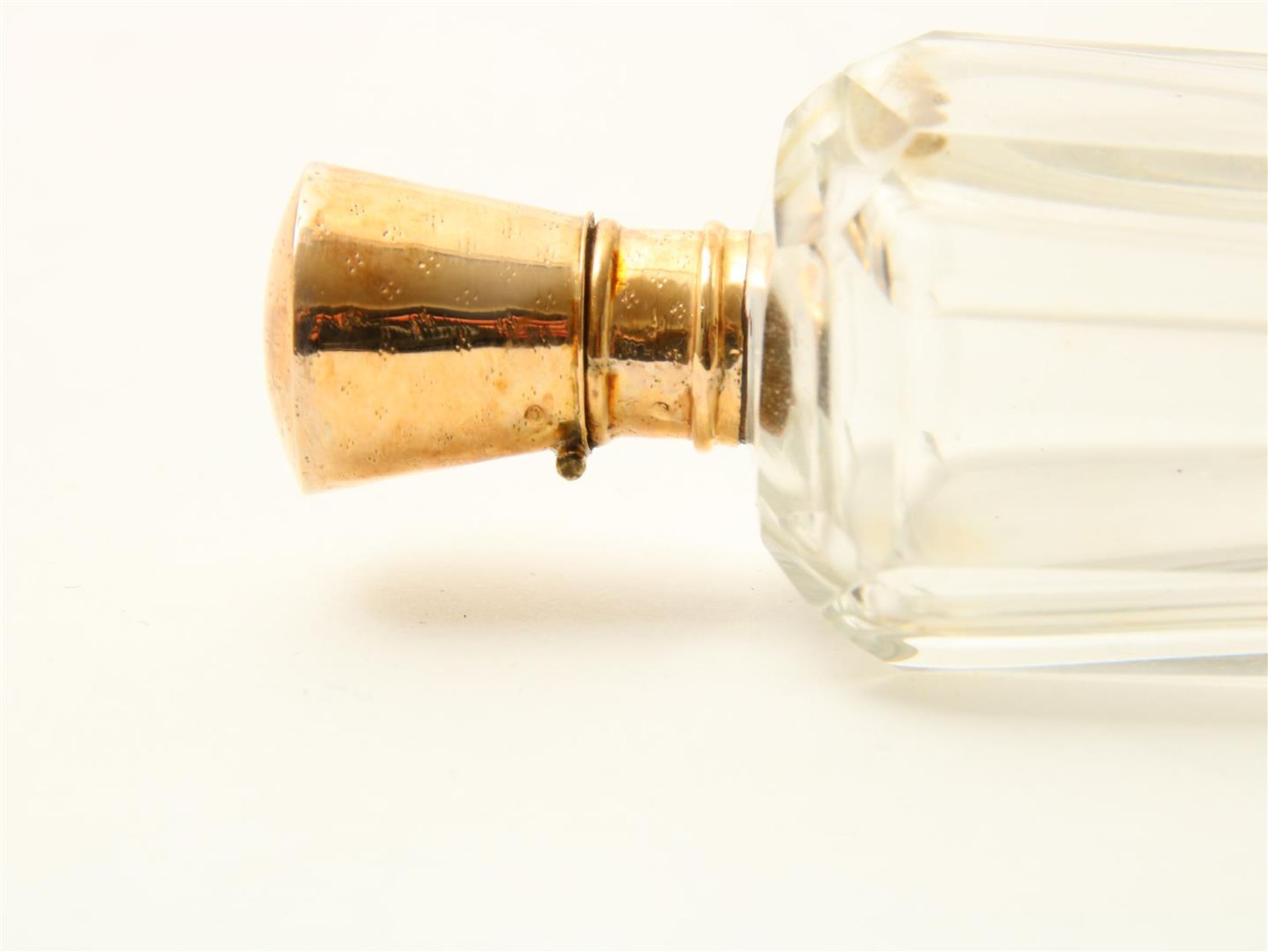 Crystal perfume bottle with gold cap in case - Image 2 of 2