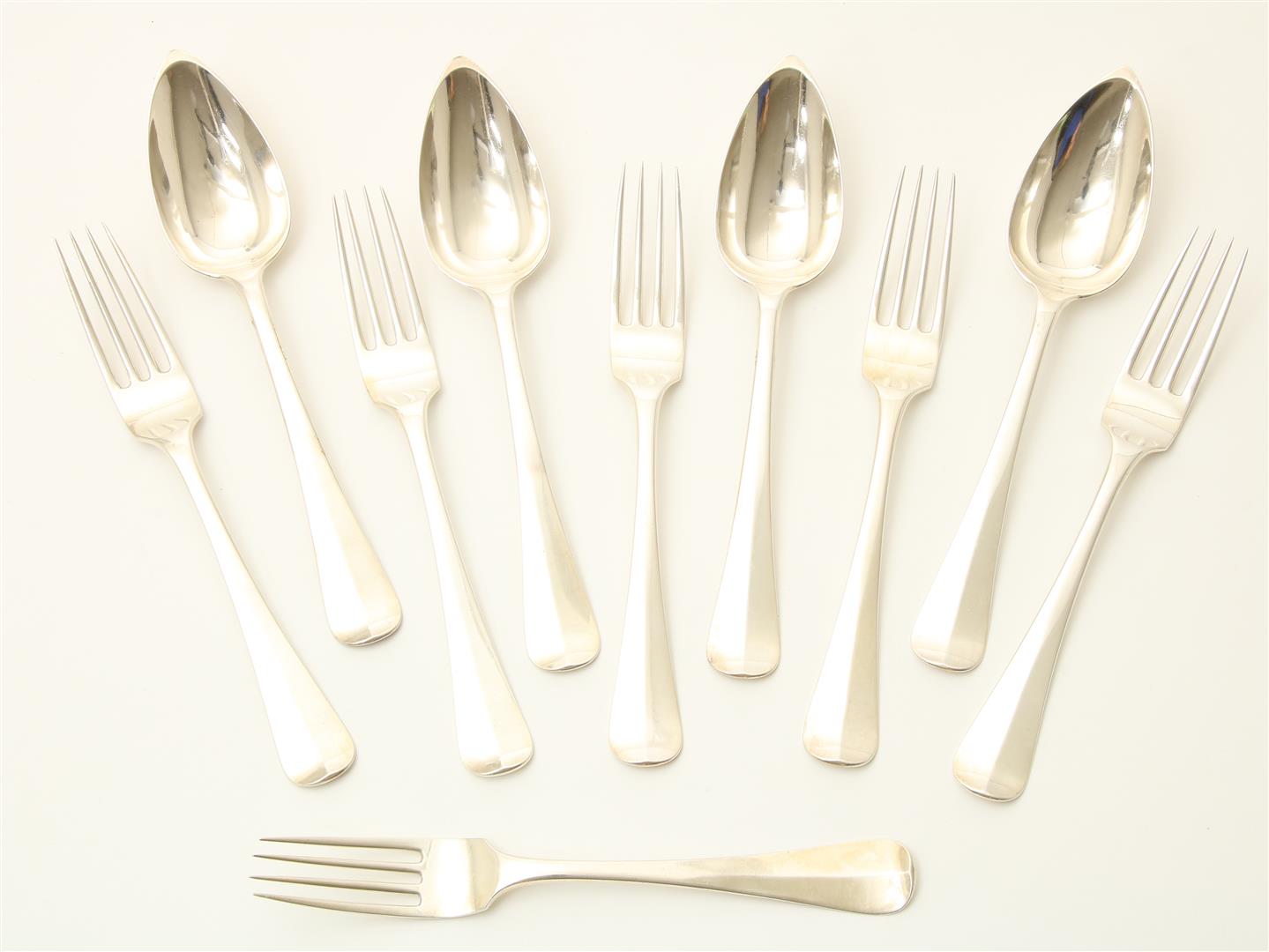 Lot of silver cutlery consisting of 6 forks and 4 spoons, size. Helweg, Amsterdam. jl "U", 1854,