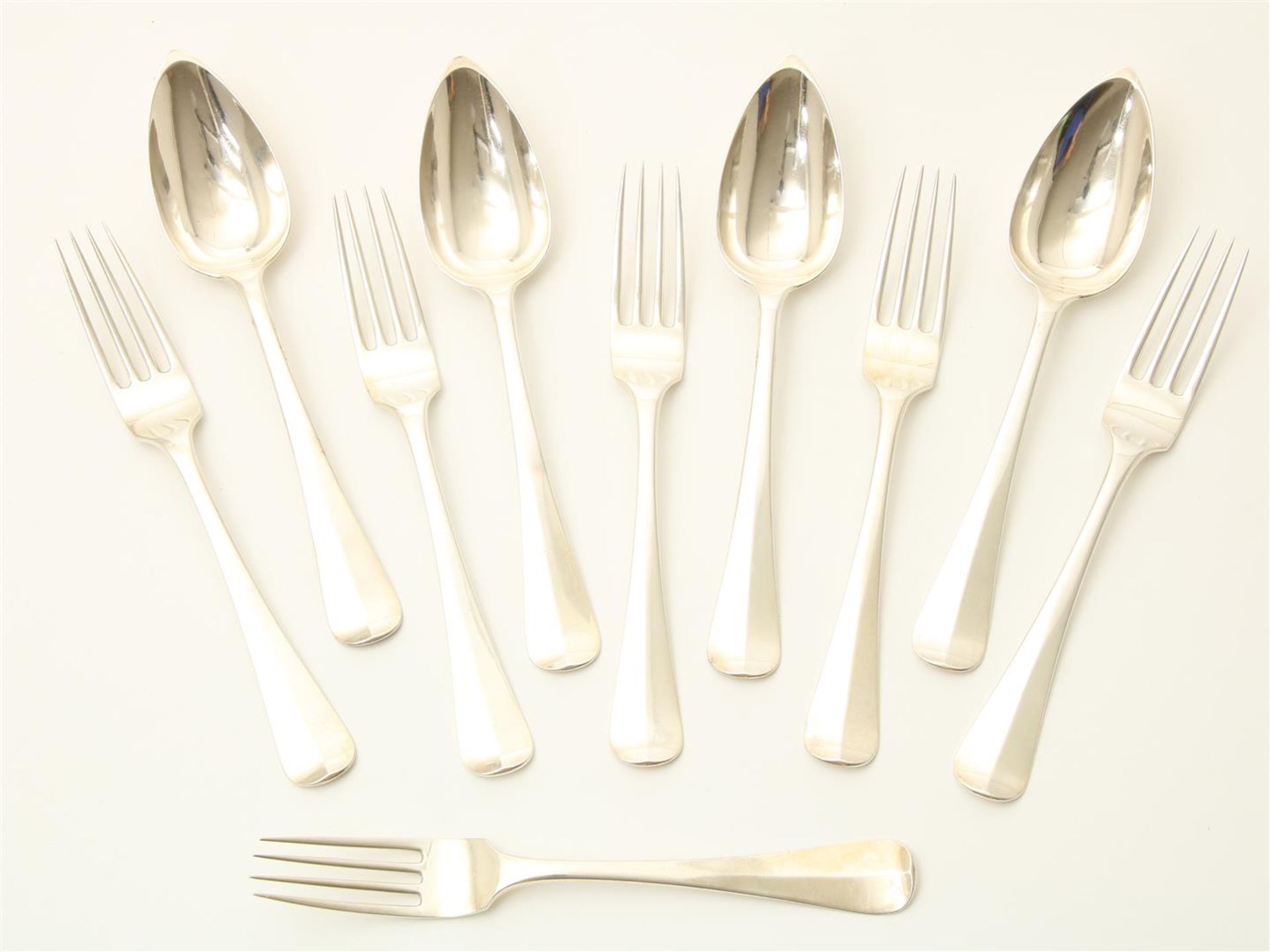 Lot with silver forks and spoons