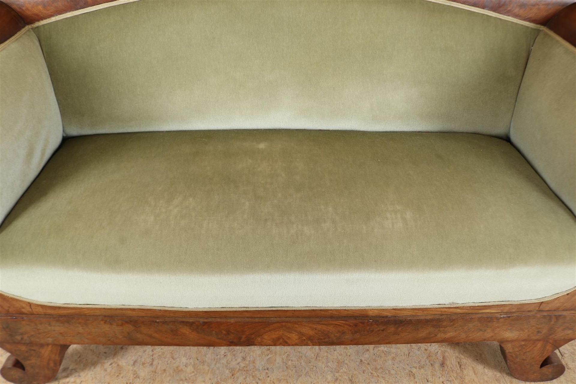 Mahogany Empire sofa in green velvet - Bild 5 aus 5