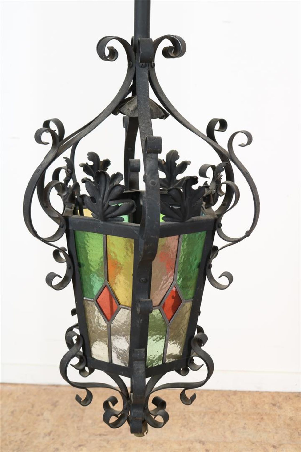 Wrought iron lamp with colored stained glass windows, aprox 1920, height 124 cm. - Image 2 of 3