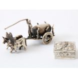 Lot with silver miniature ox cart and lidded box