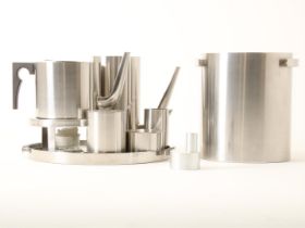 9 parts Arne Jacobsen tea-coffee set.